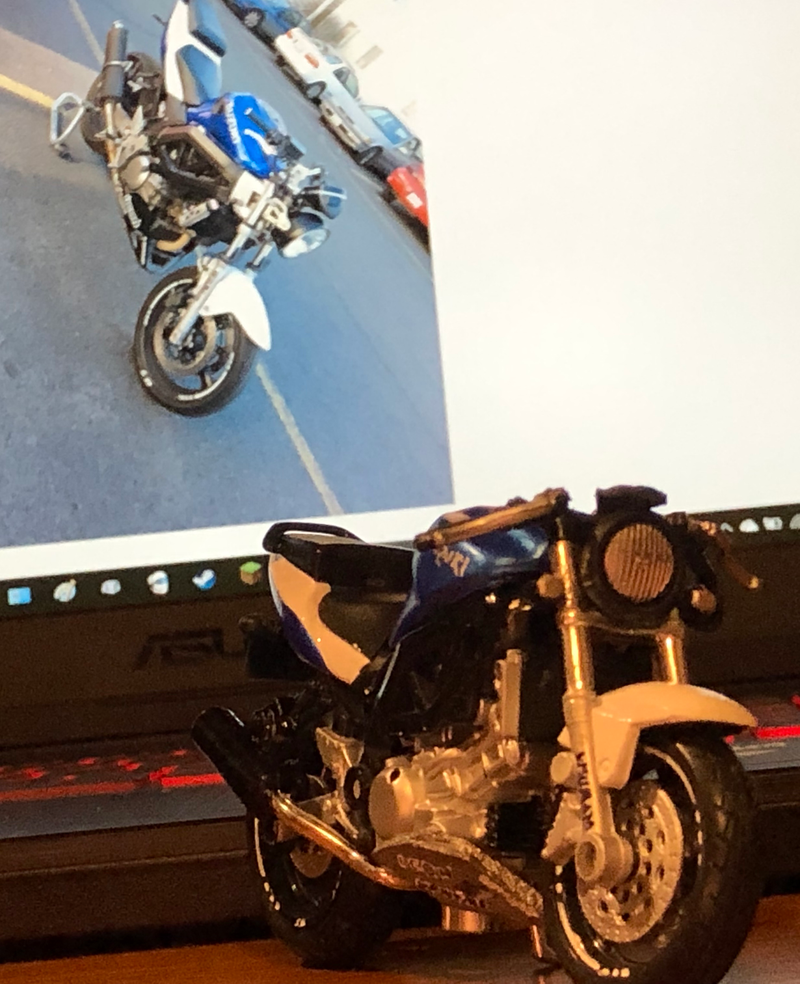 Perhaps even more brilliant is how Ethan’s turned out. I did my best to replicate all of the small details and mods and I feel like they add a sense of customization akin to his 1:1 that brings his real bike faithfully down to small scale. His headlight was donated and cropped from the same Harley XG750 Street.